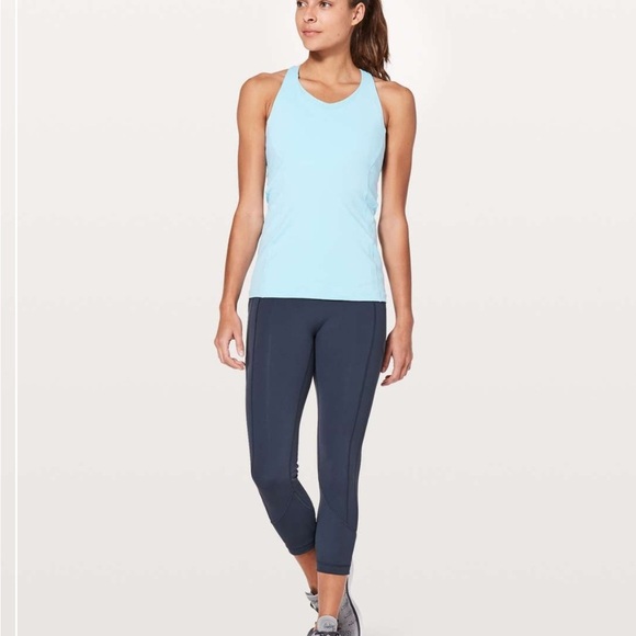 Lululemon Stash N Run Tank Blue Glow Athletic Tank Top size 8 - Picture 6 of 10